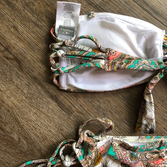 NWOT O’Neill bikini - Picture 4 of 5